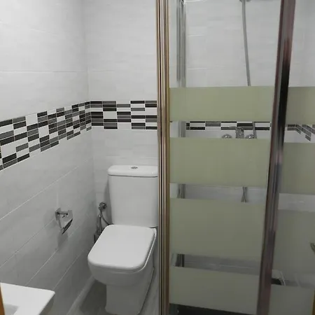 Holidays2malaga Reyna Manescau Apartments- Zona Huelin & 450 Mts De La Playa